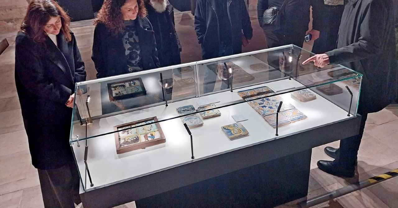 Uno de los expositores de la muestra