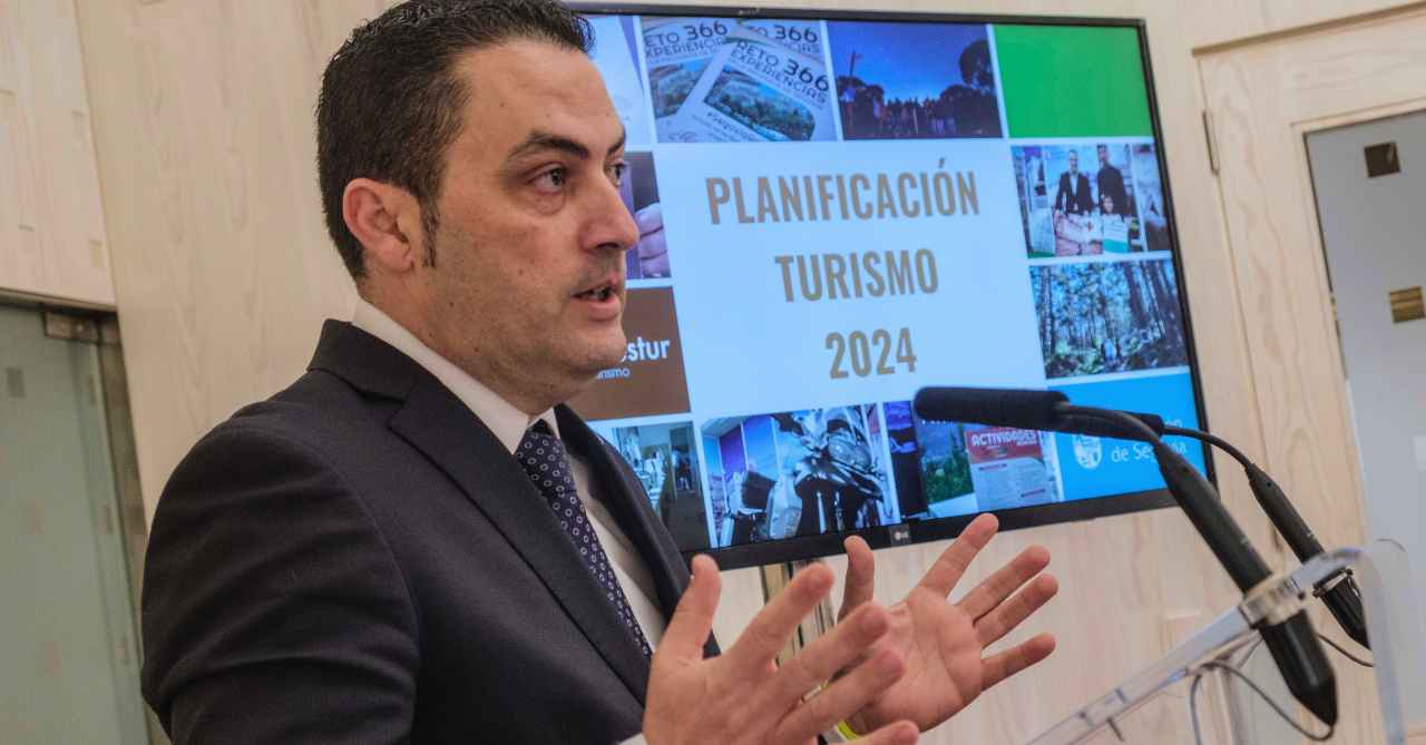 El diputado de Turismo, Javier Figueredo
