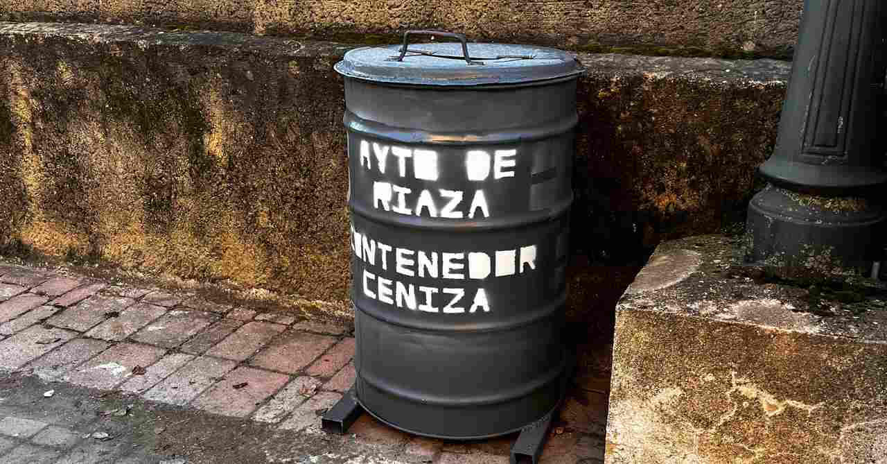 Contenedor de cenizas