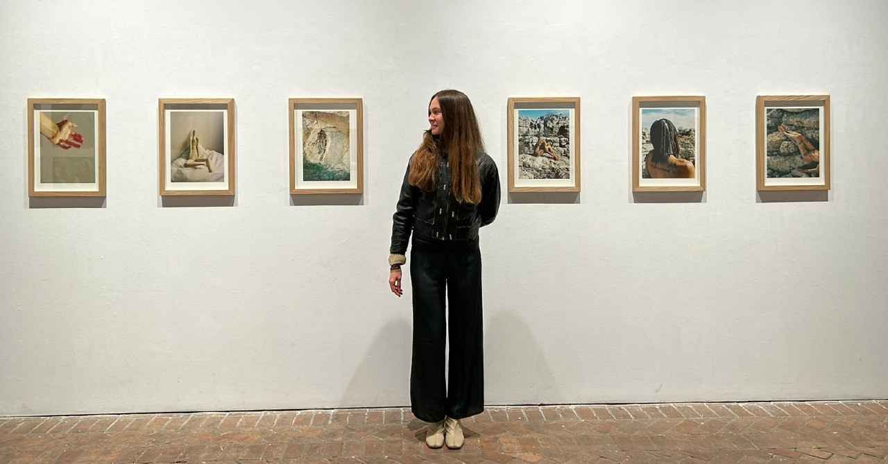 Exposición colectiva “Ellas miran así”