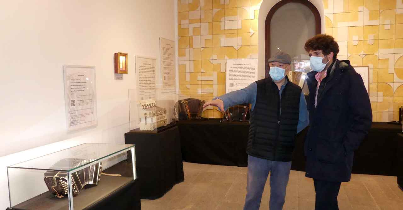 Cuco Pérez en la Casa de la Lectura