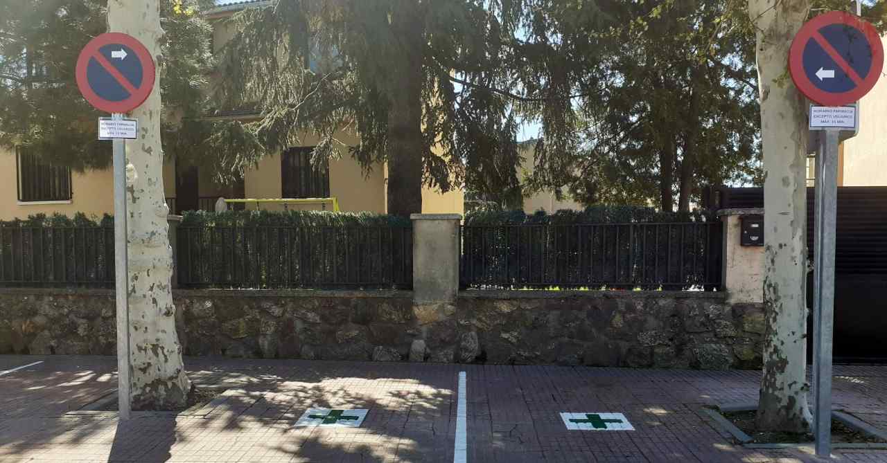 Plazas de aparcamiento junto al Botiquín