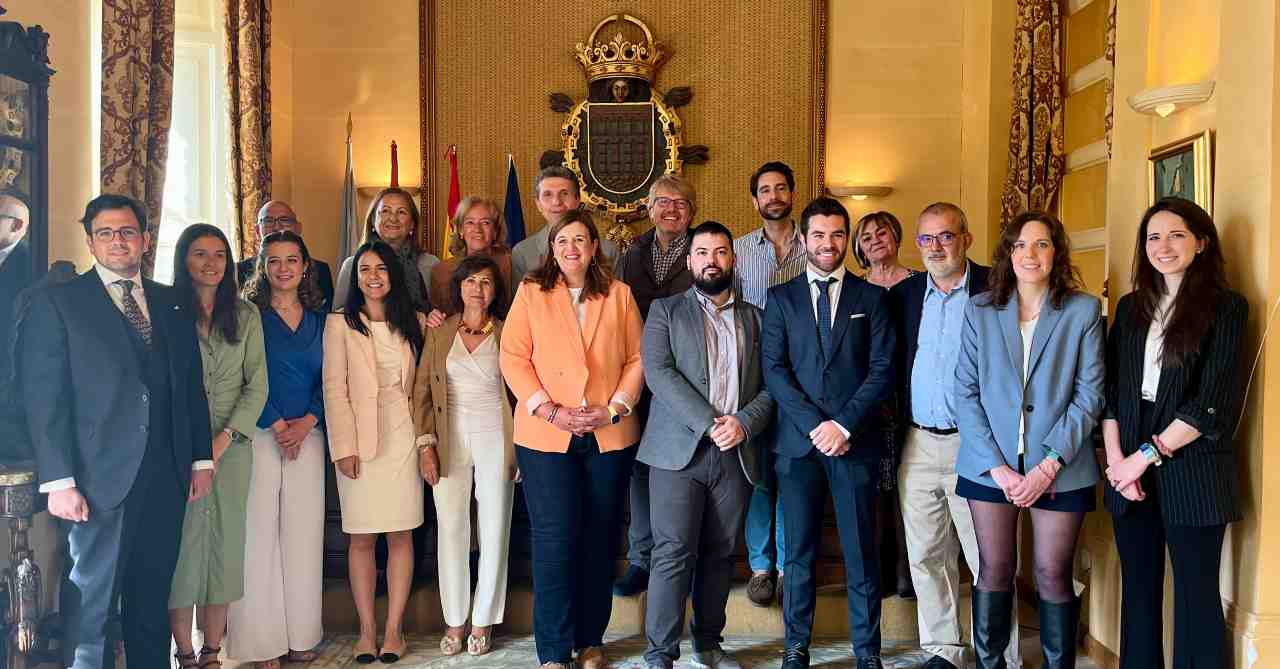 Toma de posesión en el Salón de Plenos