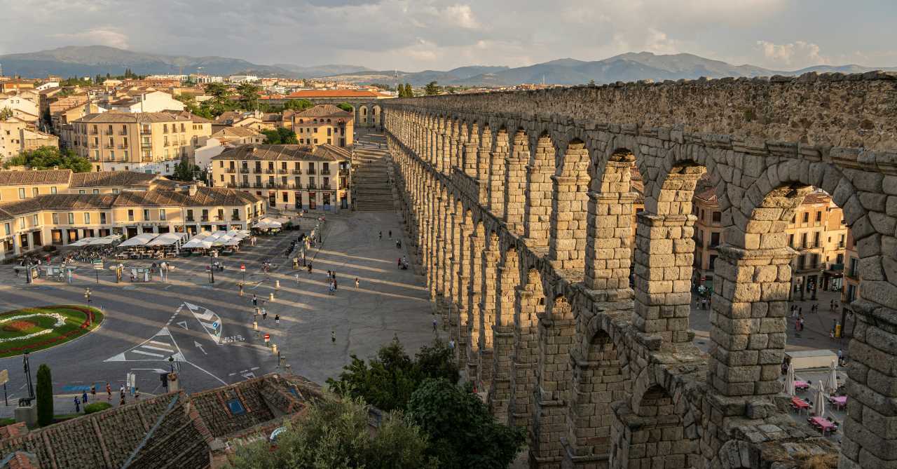 Planes de ocio en Segovia: desde escapadas rurales hasta entretenimiento digital