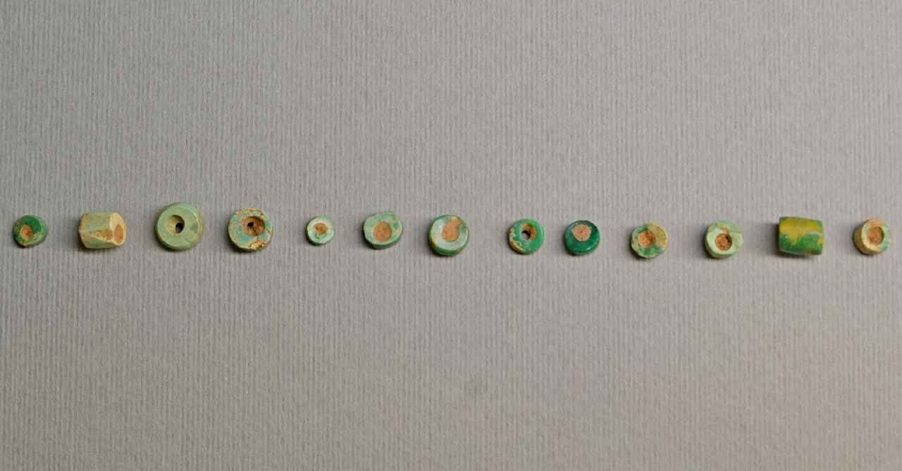 Cuentas de collar del dolmen de Santa Inés