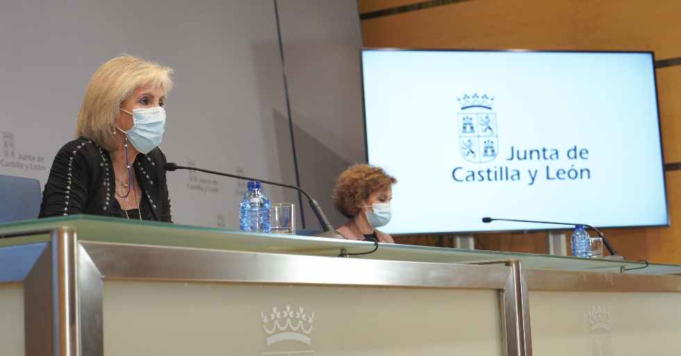 Verónica Casado y Carmen Pacheco