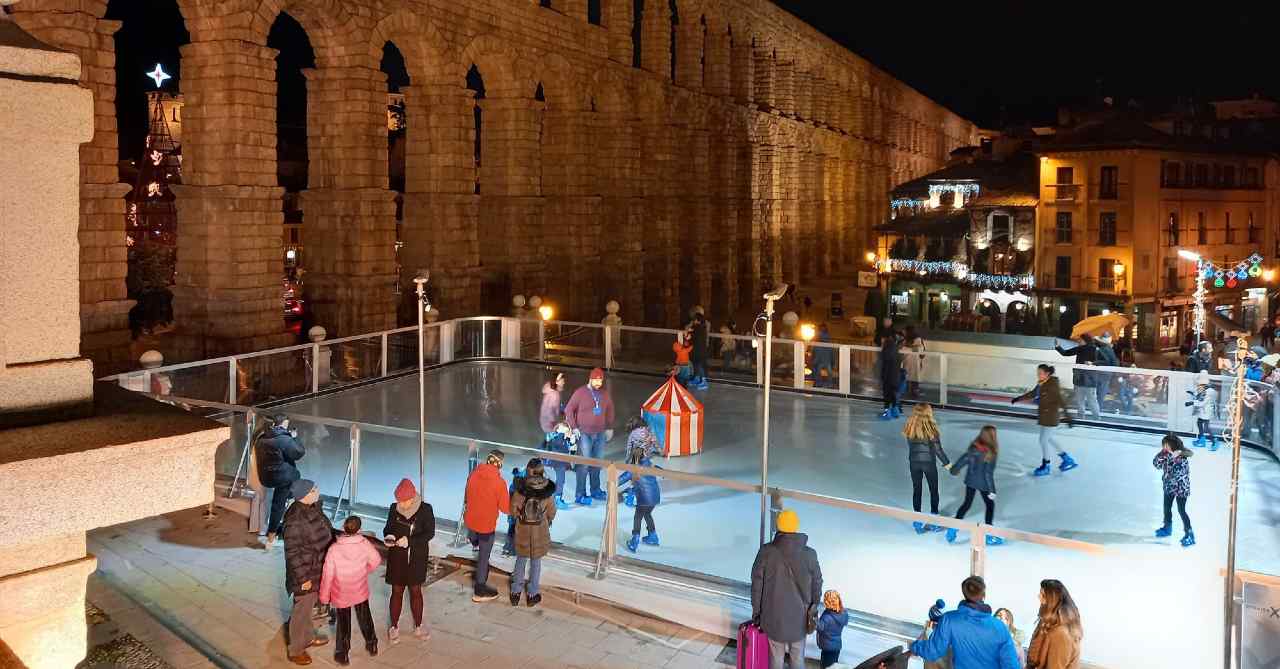 Pista de hielo en Santa Columba
