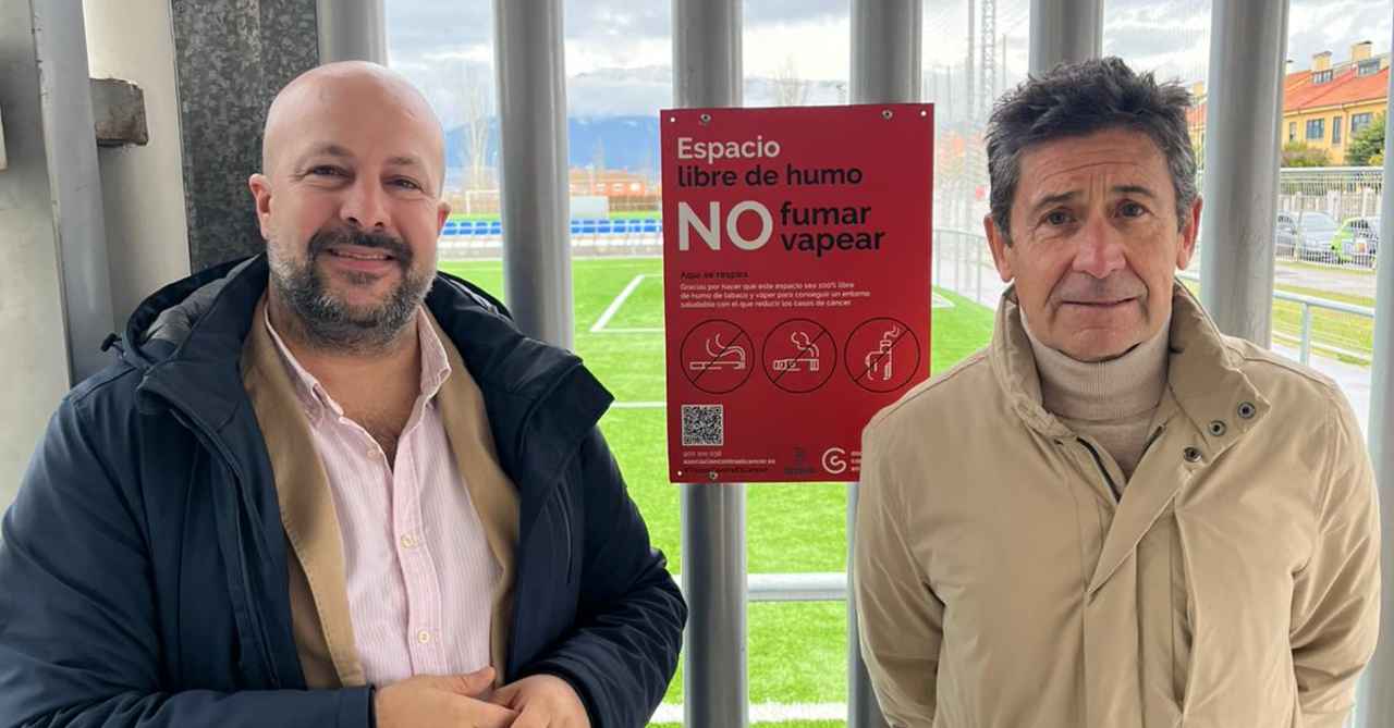 Presentaci&oacute;n de los campos de f&uacute;tbol sin humo